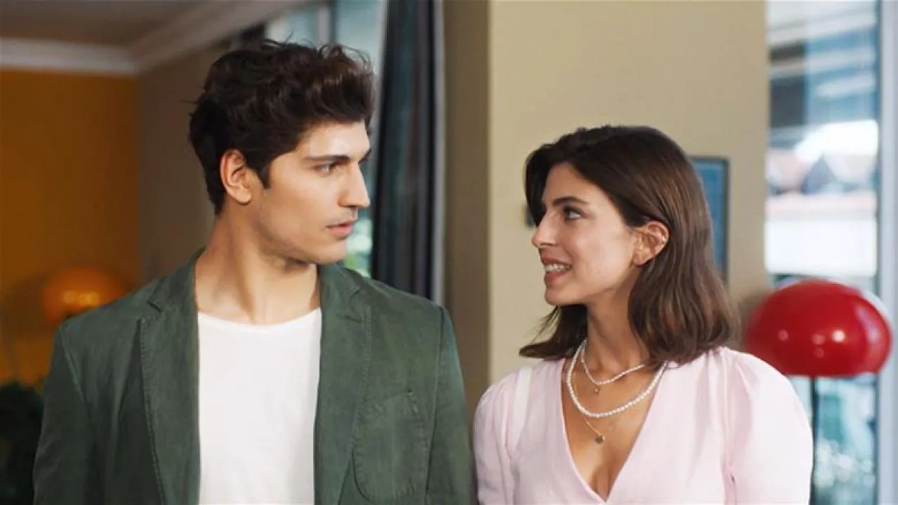 مسلسل اه اين مترجم - الحلقة 1
