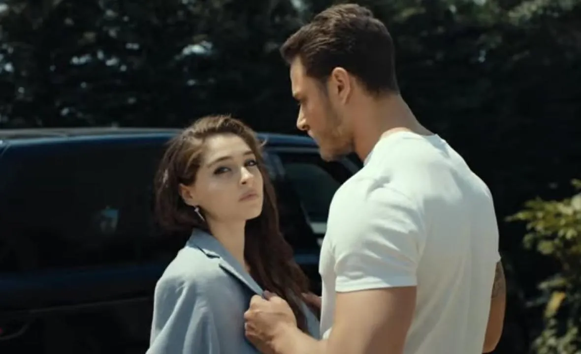 مسلسل اجمل منك مترجم - الحلقة 1